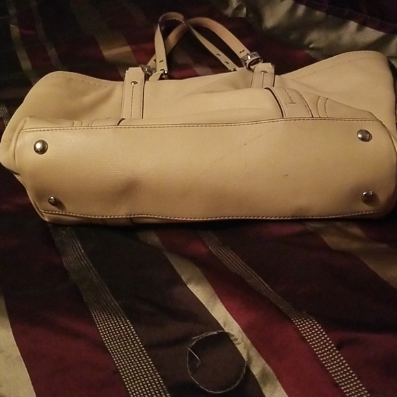 Womens COACH purse - Picture 8 of 13